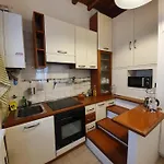Alice's Corner At Borgo Appartement
