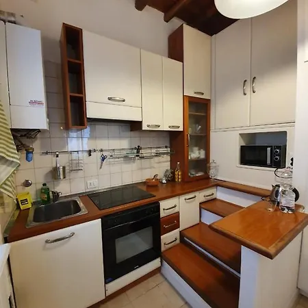 Alice's Corner At Borgo Apartment