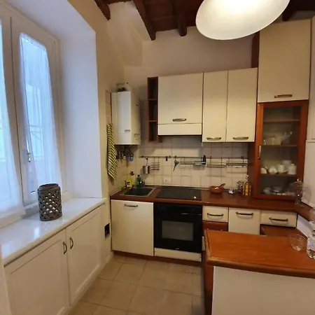 Alice's Corner At Borgo Apartment