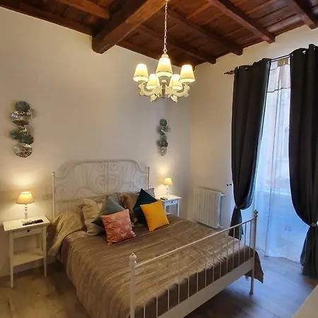 Alice's Corner At Borgo Apartment Rome