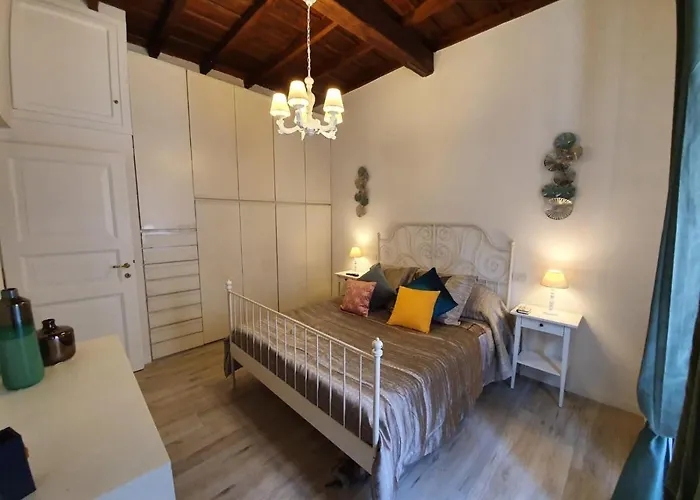 Alice's Corner At Borgo Appartamento *